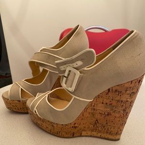Authentic Christian Louboutin wedges sz 40